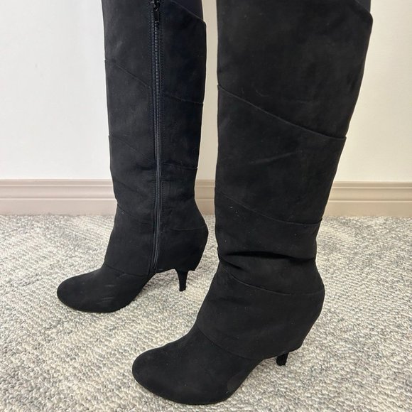 Fergalicious Womens Tall Boots Sz. 7.5 *USED - Picture 2 of 4